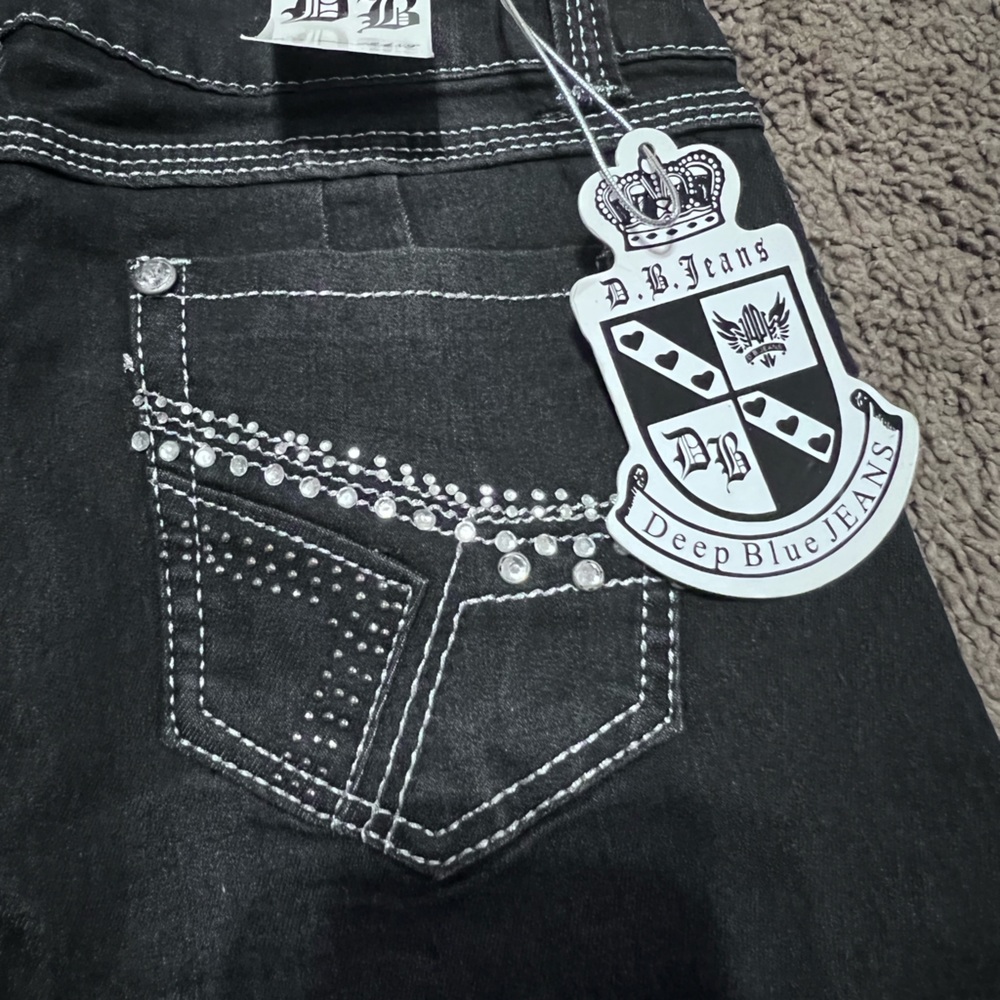 Jeans - Picture 9 of 12